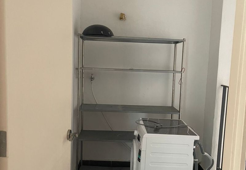 Lake Point Residence