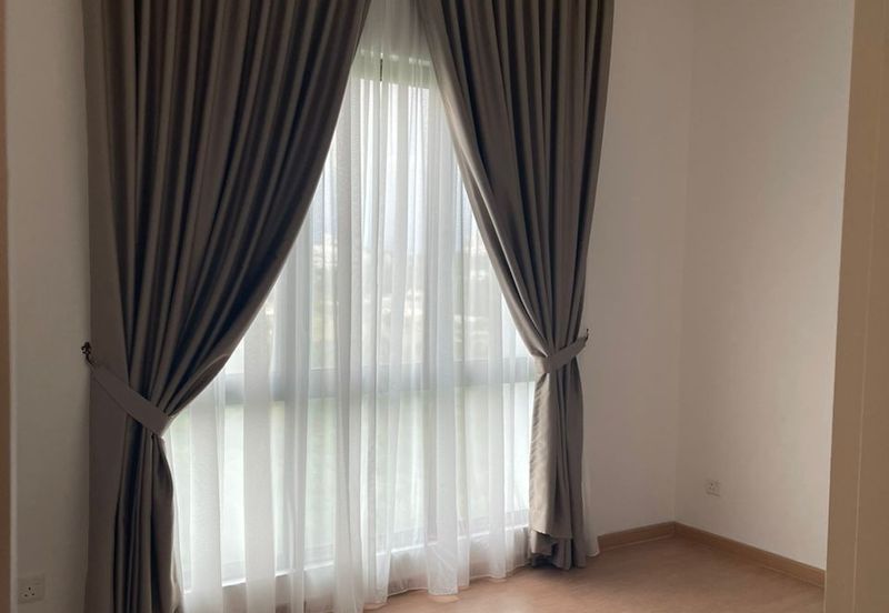 Lake Point Residence