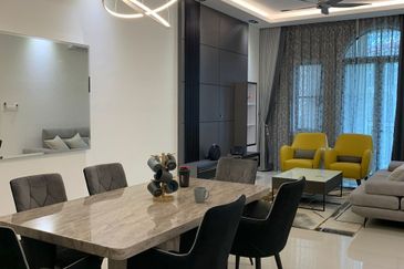 Isle of Kamares, Setia Eco Glades