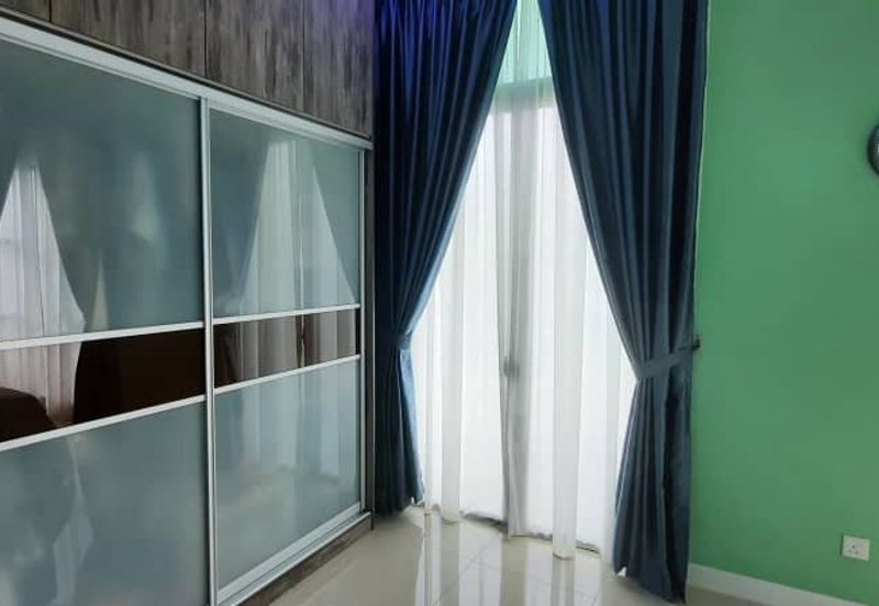 Isle of Kamares, Setia Eco Glades