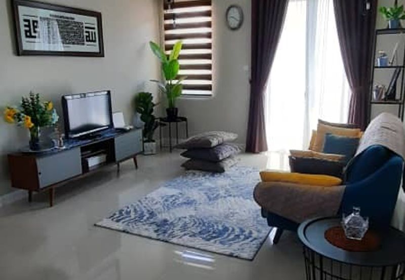 Isle of Kamares, Setia Eco Glades