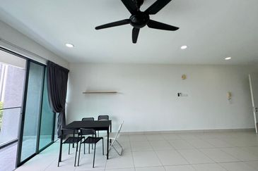 Cristal Serin Residence