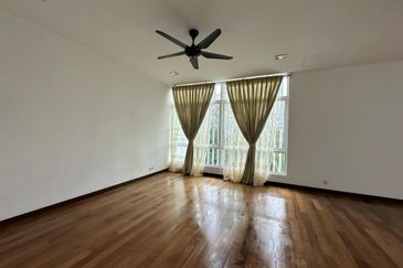 Clover Garden Residences