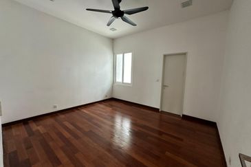 Clover Garden Residences