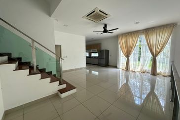 Clover Garden Residences