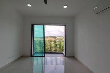 Lake Point Residence