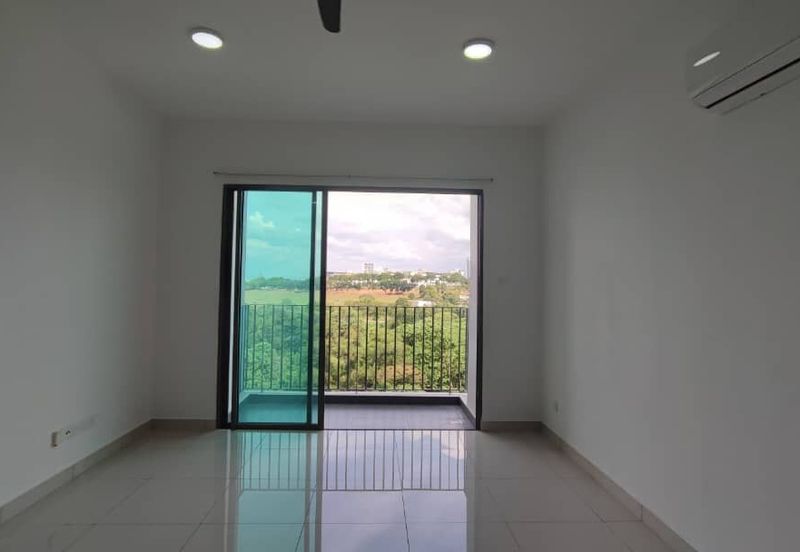 Lake Point Residence