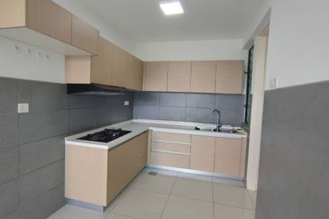 Lake Point Residence