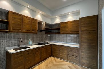 Jewels of Grasmere, Setia Marina