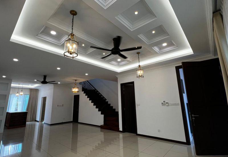 Jewels of Grasmere, Setia Marina