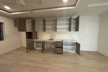 LakeFront Residence Cyberjaya