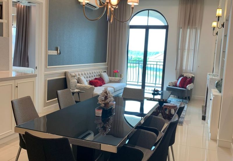 Isle of Kamares, Setia Eco Glades