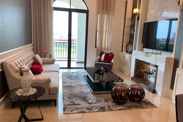 Isle of Kamares, Setia Eco Glades