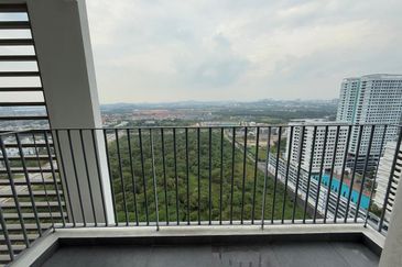 Lake Point Residence