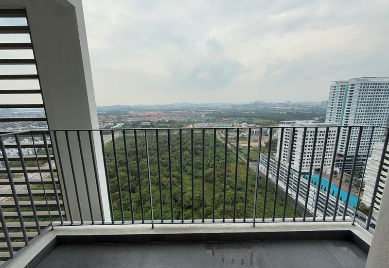 Lake Point Residence