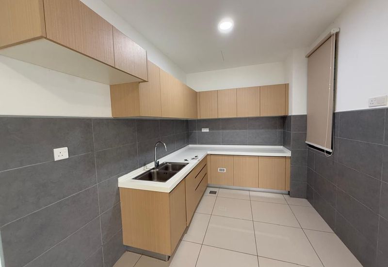 Lake Point Residence