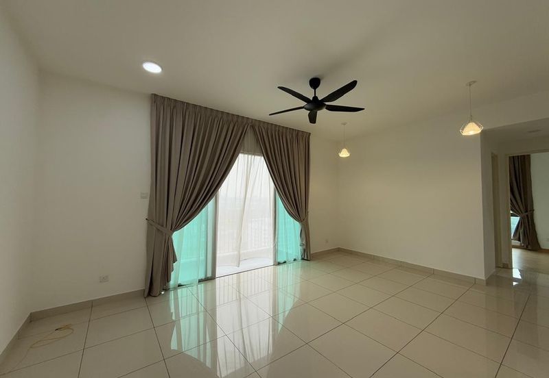 Lake Point Residence