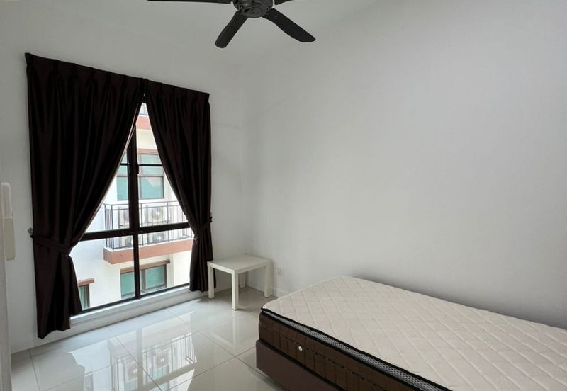 Isle of Kamares, Setia Eco Glades