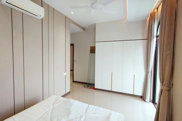 Isle of Kamares, Setia Eco Glades