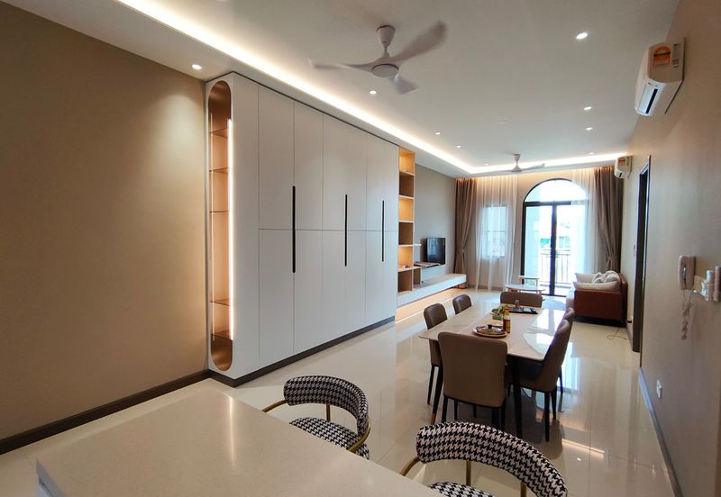 Isle of Kamares, Setia Eco Glades