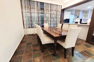 Hijau Apartment (Ukay Heights)