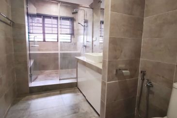 Hijau Apartment (Ukay Heights)