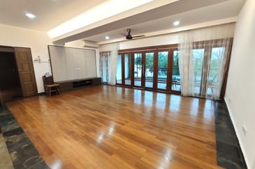 Hijau Apartment (Ukay Heights)