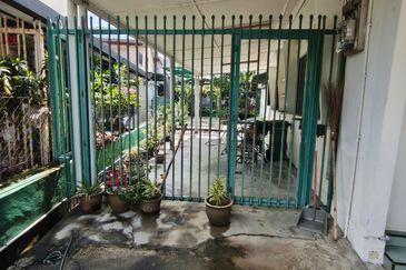 Jalan Sepadu, Taman United