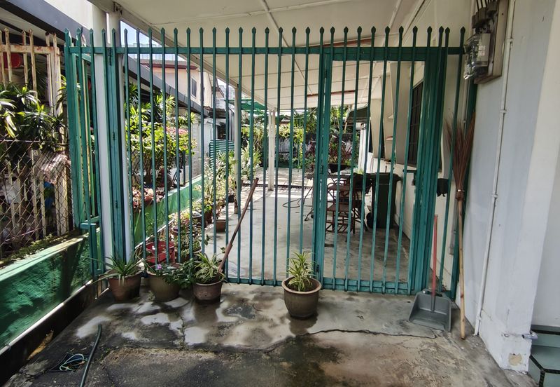 Jalan Sepadu, Taman United