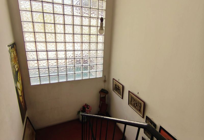 Jalan Sepadu, Taman United