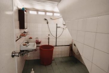 Jalan Sepadu, Taman United