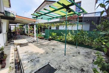 Jalan Sepadu, Taman United