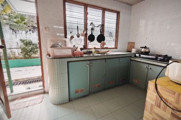 Jalan Sepadu, Taman United