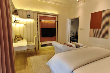 Spanish Gardens by The Water