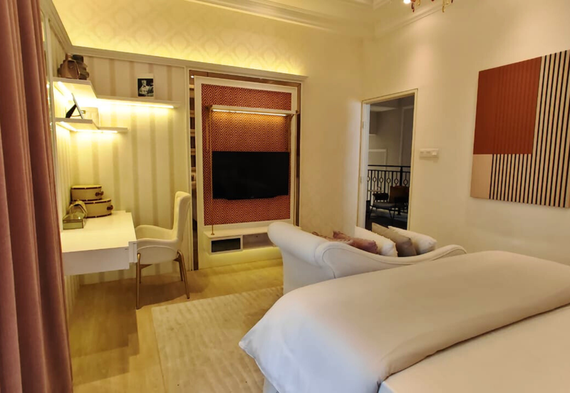 Spanish Gardens by The Water