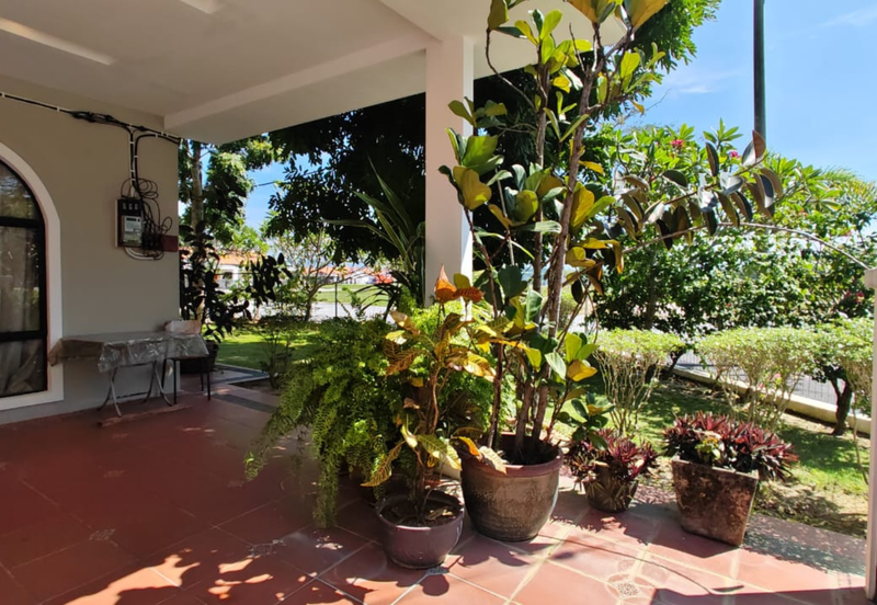 Spanish Gardens by The Water