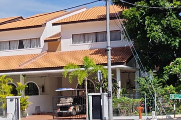 Spanish Gardens by The Water