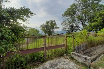 Laluan Sungai Pari 1