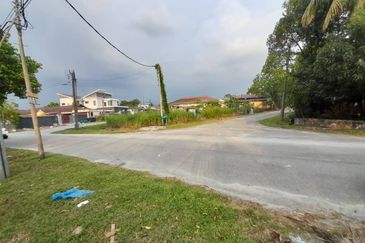 Laluan Sungai Pari 1