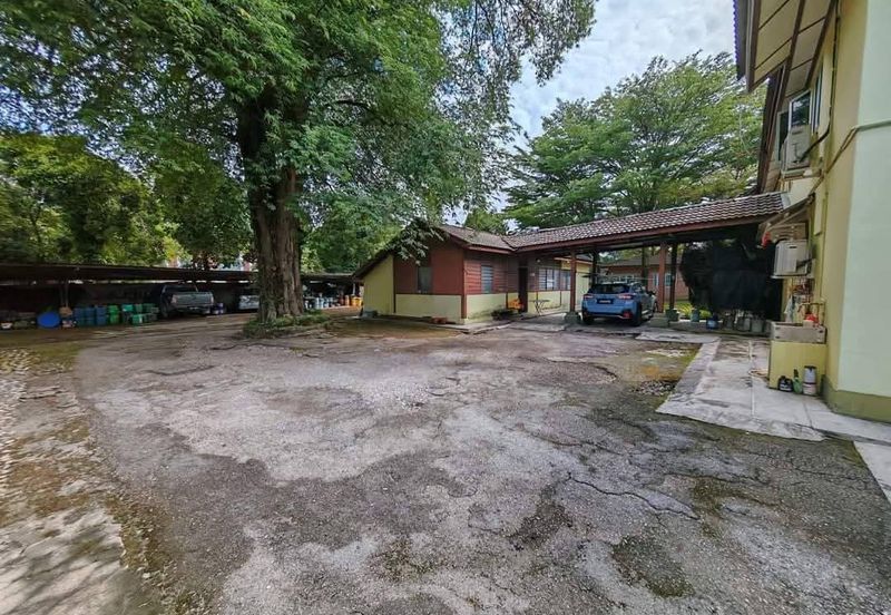 Jalan Sultan Nazrin Shah