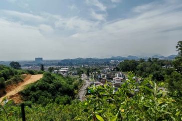 MERU VALLEY RESORT (GOLFVIEW TERRACE)