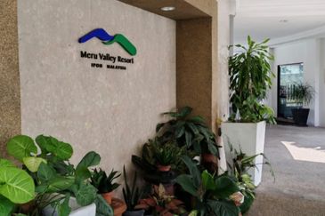 MERU VALLEY RESORT (GOLFVIEW TERRACE)