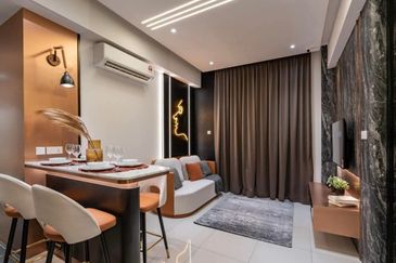 Piccadilly Service Residence @ Greentown