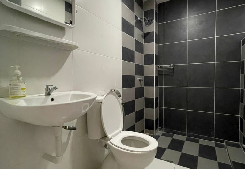 Manhattan Condominium