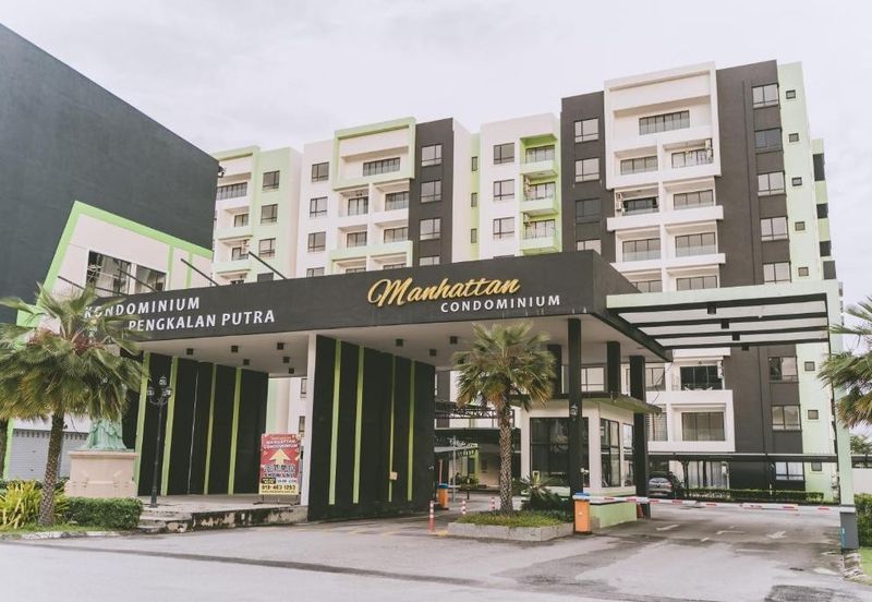 Manhattan Condominium