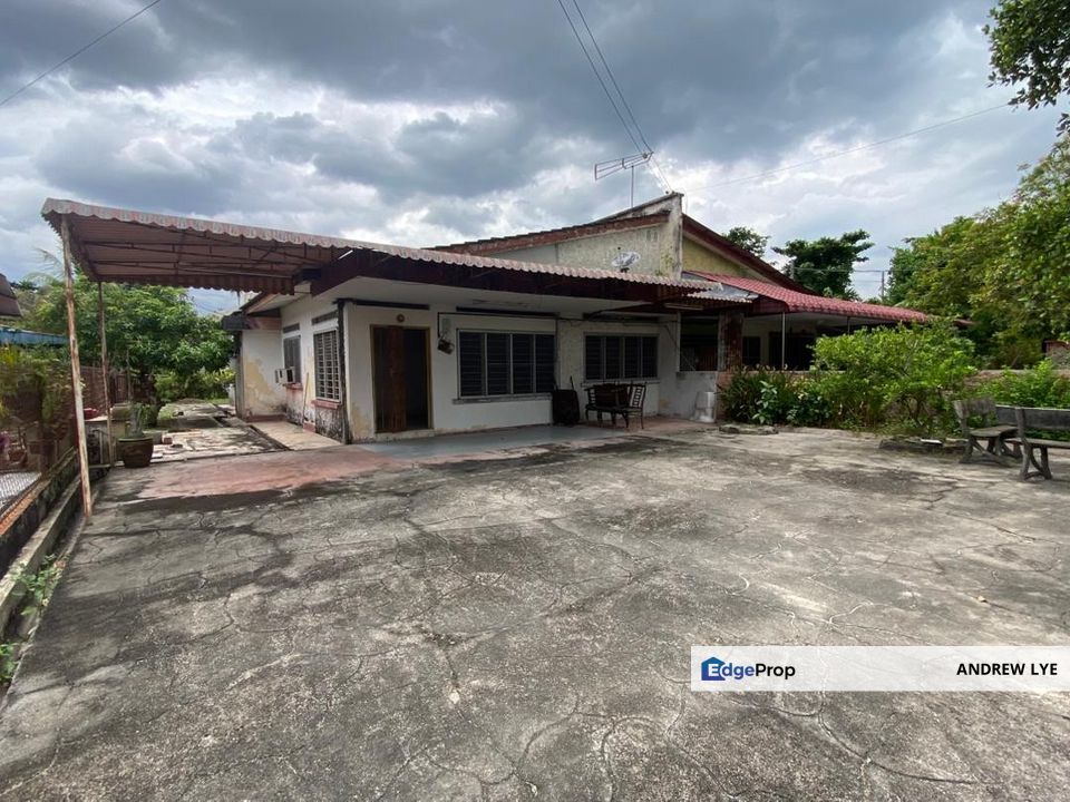 Batu Gajah Single Storey Semi Detached House For Sale , Perak, Kinta