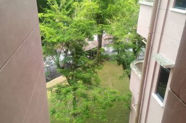 MERU VALLEY RESORT (GOLF VISTA APARTMENT