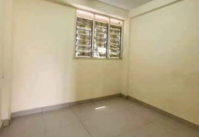 RUMAH PANGSA MENGLEMBU