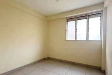 RUMAH PANGSA MENGLEMBU