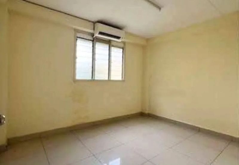 RUMAH PANGSA MENGLEMBU